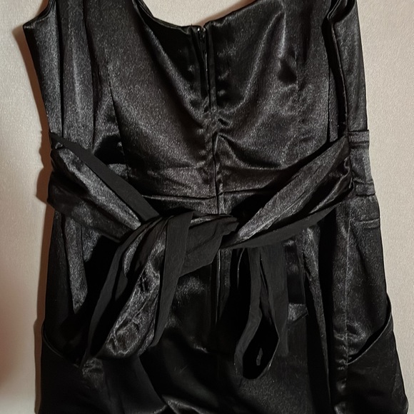 LBD - Picture 4 of 6